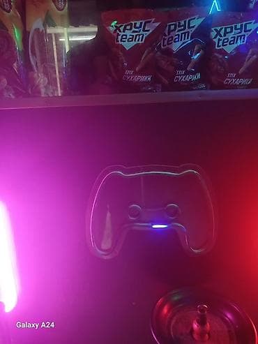 bar vitrini: Damin 4 ed nerd 2 ed Tv zimmer 4 ed 109 ekran smart Plasystation 3 — 7