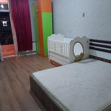 Гаражи: Kirayə verilən Mənzildə yataq otağı, qonaq otağı, mətbəx və vanna — 6