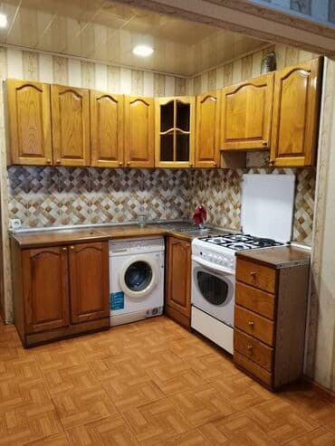 kirayə evlər ucuz: Azadliq metrosunun yaxınlığında (8-ci mikrarayonda) 9 mertebeli — 9