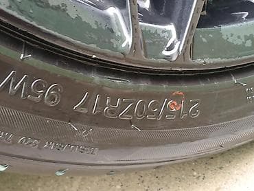 teker boltu: Disk təkər Hyundai 215 / 50 / R 17, 5 Boltlu — 2