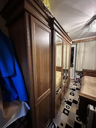 qapi kraskalari: İkinəfərlik çarpayı, 2 tumba, Dolab, Termo, İşlənmiş — 2