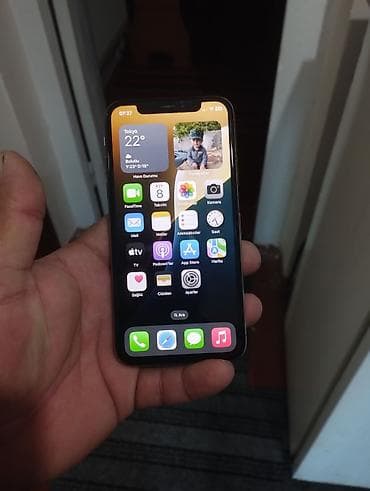 iphon 13 pro max: IPhone Xs, 64 GB, Qızılı, Face ID — 1