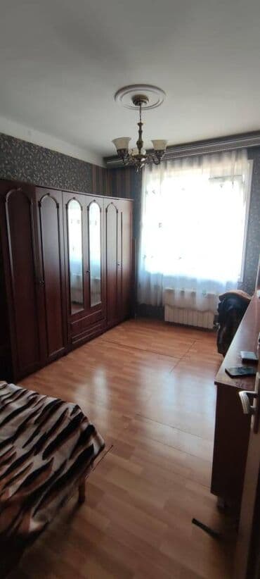 tecili satilan 3 otaqli menziller: Bakı, 3 otaqlı, Köhnə tikili, m. Həzi Aslanov, 70 kv. m — 6