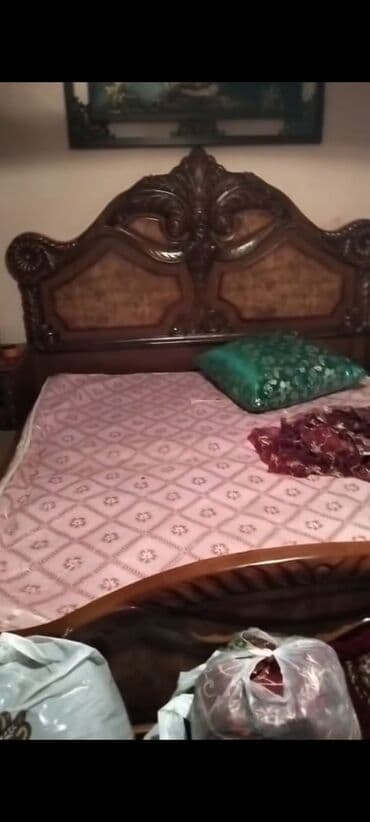 ucuz demir qapi: Klassik üslubda massiv ağacdan hazırlanmış yataq otağı dəsti — 3