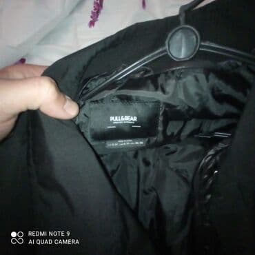 Futbolkalar: Təcili satılır.Türkiyədən 200 dollara alinib.PULL;BEAR kişi üst geyimi — 2