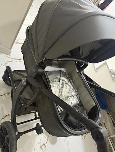 Araba problemi yoxdur.qiymet son.Unvan Bine