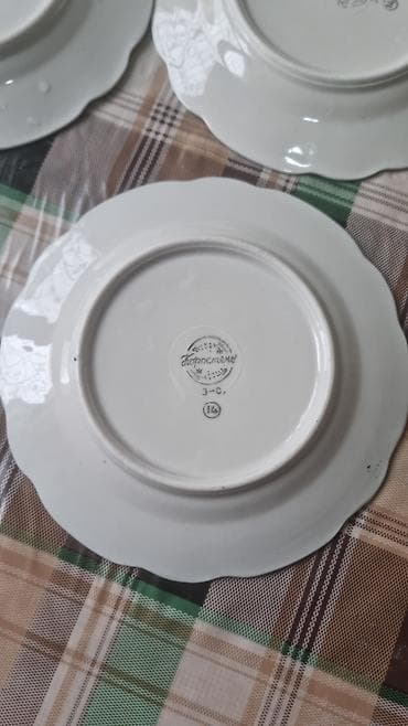 islenmis kubik: Тарелка винтажные советские — 4