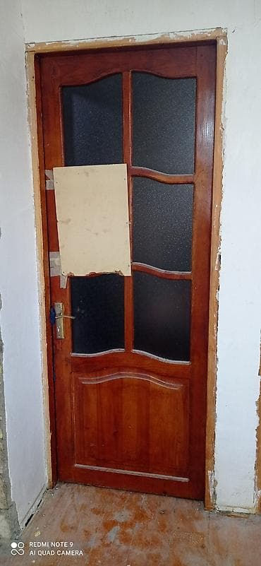 şef qapi: 5 ədəd üstən çıxma taxta qapılar satılır yaxşı vəziyyətdədir 2.15/90 — 3
