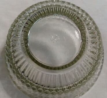 10 yaş tortları: Tort və şiriniyyat qabı, Şüşə, Rusiya — 12