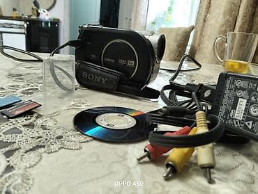 səs yazan kamera: Sony Handycam hibrid videokamera - Carl Zeiss Vario-Tessar obyektiv — 4