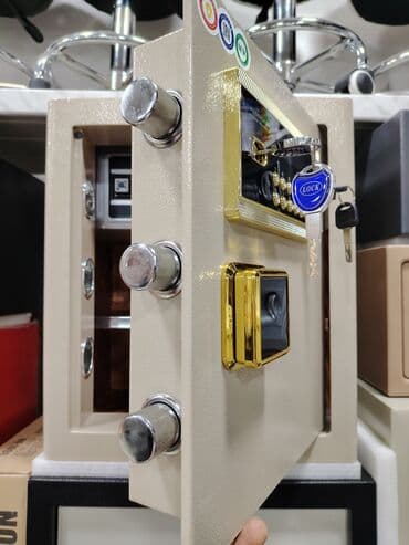 pul yığmaq üçün kassa: Hundurluk 45 Derinlik 38 Eni 40 Seyf acar və kodilə işləyir — 3