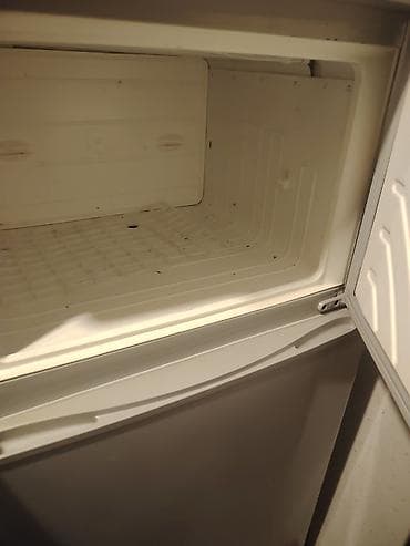 soyduclar: 2 qapılı Soyuducu Satılır, rəng - Ağ — 1