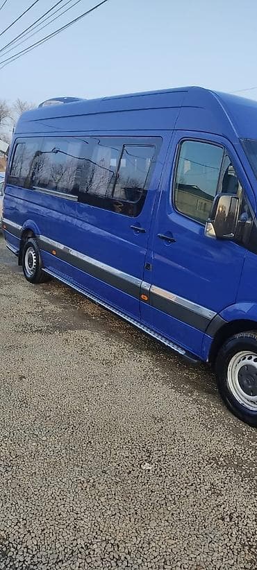 panarama ce kılas: Mercedes-Benz Sprinter: 2.7 l | 2010 il Mikroavtobus — 2