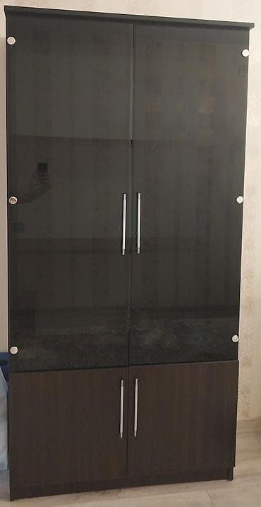 işlenmiş mətbəx mebeli: İşlənmiş, Servant — 1