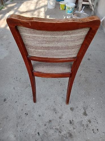 Qonaq otağı üçün, Qatlanmayan, Stul