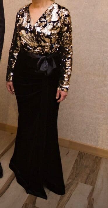 Пиджаки: 70manata satılır, 120manata alınıb 1dəfə geyinilib, 38ölçü — 3