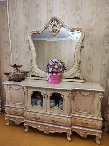 işlenmiş mebeller satilir: İşlənmiş, Komod, Servant — 3