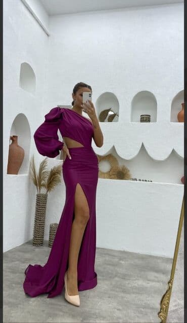 toy ucun hicab baglanmasi: Yeni don. Turkiyədən sifariş olunub. Razmer M, razmer S gedir. Üstündə — 2