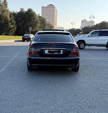 kiçik maşın: Mercedes-Benz E 270: 2.7 l | 2002 il Sedan — 6
