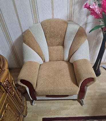 İşlənmiş, Kreslo, Parça, Kredit yoxdur, Çatdırılma yoxdur