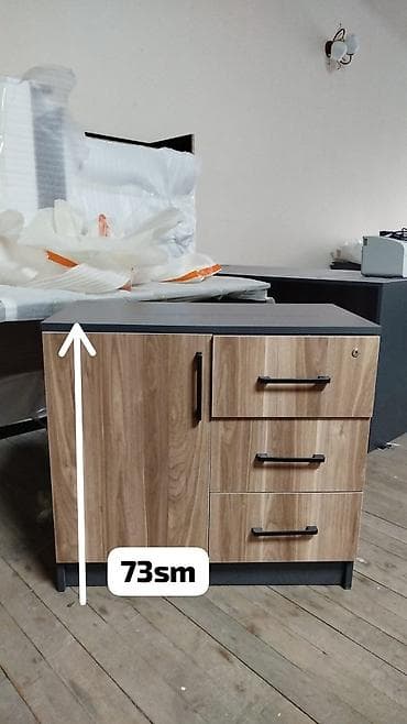 Ofis mebel dəsti - İki qapılı qarderob: 210 sm hündürlük. Taxta — 3