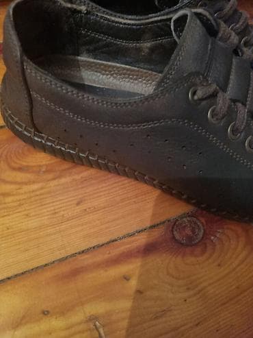 kişi ayaqabi: Təmiz dəri ayaggabi 
arginal. 130 manata alinib normal vəziyyətə — 2