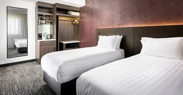 nərmanov: Global Hotel Badamdar Badamdar filialımız 3 saat - 20 azn 6 saat - — 1