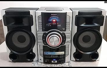 sony qulaqcıq: Tam işləkdir CD. kaset Radio USB kart. Blutuz .Təzə kimidir. Qiymət — 1