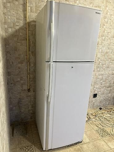 soyuducular ucuz: İşlənmiş 2 qapılı Toshiba Soyuducu Satılır, rəng - Ağ, Təkərli — 1