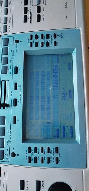 velo canta: Sintezator, Korg, İşlənmiş, Ünvandan götürmə — 5