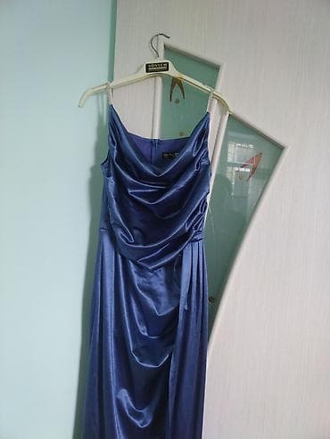 Женская одежда: Zərif gecə/libas – ipək effekti verən atlas parça, tünd göy rəng. - — 4