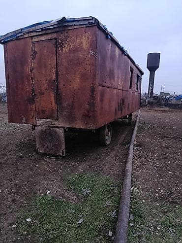 bakida kantener satisi: Sökülüb-yığıla bilən təkərli vaqon-konteyner - Konstruksiya: metal — 2