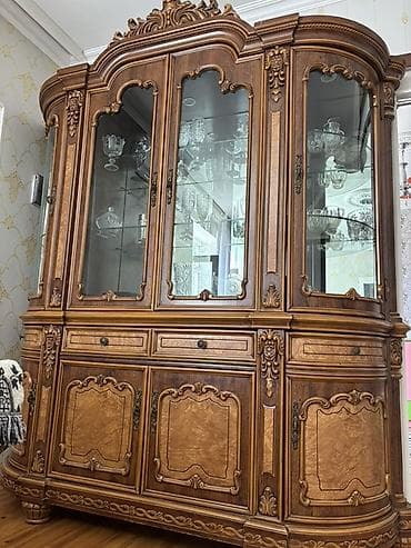 qab skafi: Klassik üslubda vitrin-bufet - Material: təbii ağac (şpon işləməli) — 3