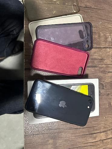 iphone 7 plus satilir: IPhone SE 2020, 128 GB, Qara, Zəmanət, Barmaq izi, Simsiz şarj — 1