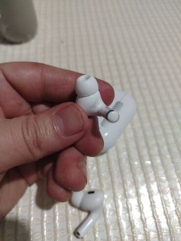 airpods pro satilir: Simsiz (Bluetooth) Qulaqcıqlar, Apple, rəng - Ağ — 2
