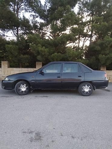 ford transit teker: Daewoo Nexia: 1.5 l | 2010 il Sedan — 3