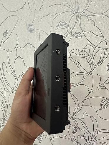 ipad 14 pro: Blackmagic Design Video Assist 5" monitor-rekorder - 5 düymlük — 2