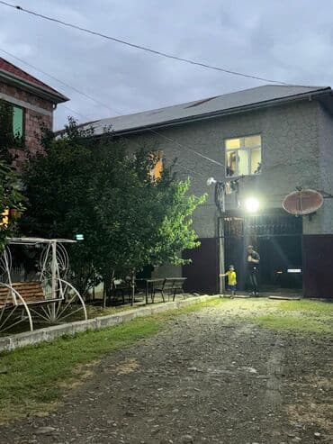 7 otaqlı, 230 kv. m, Yeni təmirli