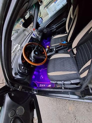 hella rally 2000: BMW 3 series: 2 l | 1992 il Sedan — 3