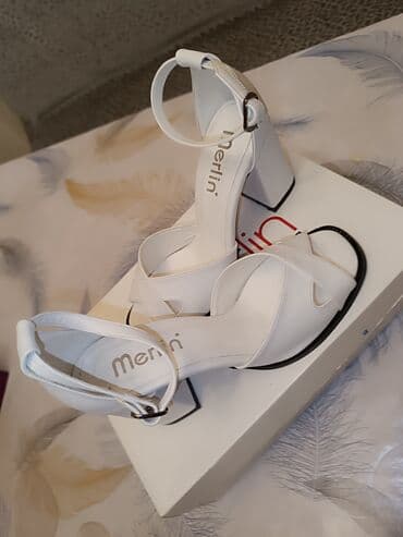 босоножки 27 размера: Размер: 37, цвет - Бежевый, Б/у — 2