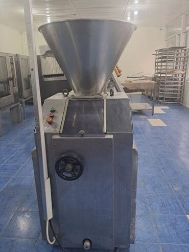 Sənaye çörəkbişirmə xətti üçün xəmir bölücü və konik yumrulayıcı lalafo.az -da Sənaye çörəkbişirmə xətti üçün xəmir bölücü və konik yumrulayıcı