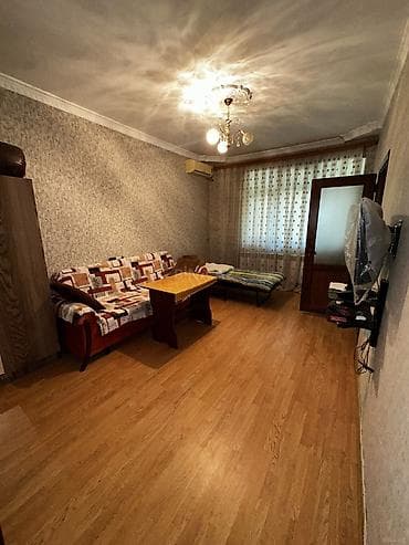 4-cü mikrorayon, 1 otaqlı, Yeni tikili, m. Memar Əcəmi, 40 kv. m — 8
