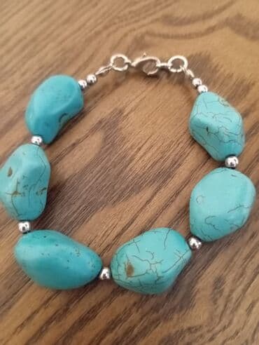 firuzə qaşlı uzuklər: Türkuz daşlardan hazırlanmış zərgərlik dəsti - Dəst tərkibi: 1 ədəd — 3