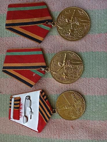 polis idman geyimi: Sovet dövrünə aid orijinal medallar dəsti Tərkibi (şəkillərdə — 3