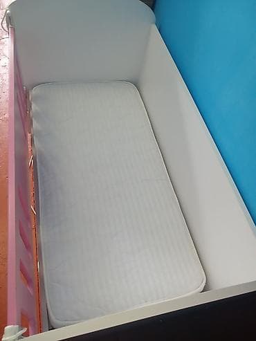 Çarpayı satıram 3 cü mikrorayonda bazar tərəfdə az işlənib təzə — 3