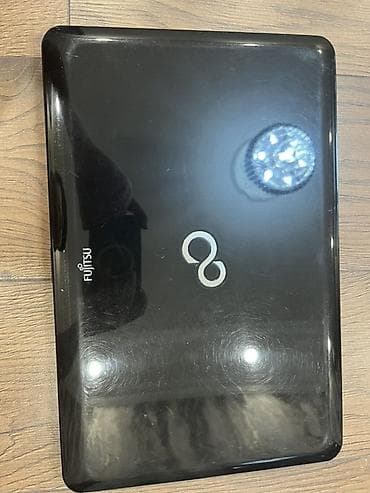 fujitsu laptop computers: TƏCİLİ SATİLİR REAL ALANA ENDİRİM VAR Fujitsu Lifebook tam işlək — 5