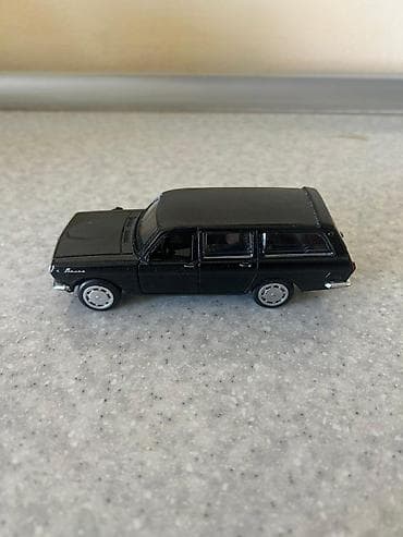 şahlanan at figurleri: Maket avtomobil – GAZ-24-02 “Volqa” (universał) modeli - Miqyas — 4