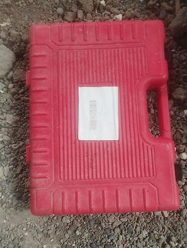 süfrə modelləri: Avtomobil servis və ustalar üçün universal tipli alət dəsti. Tərkibi — 2