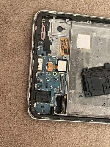 samsung a7 ekranı: Samsung A52 Plata 128Gb format verilib 40azn Ekran 25azn Orginal — 1