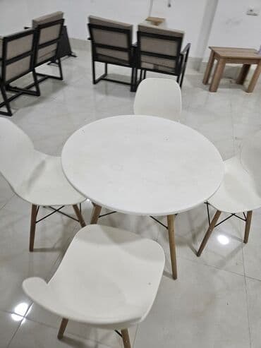 пластик терезе: Mətbəx üçün, Yumru masa, 4 stul — 4